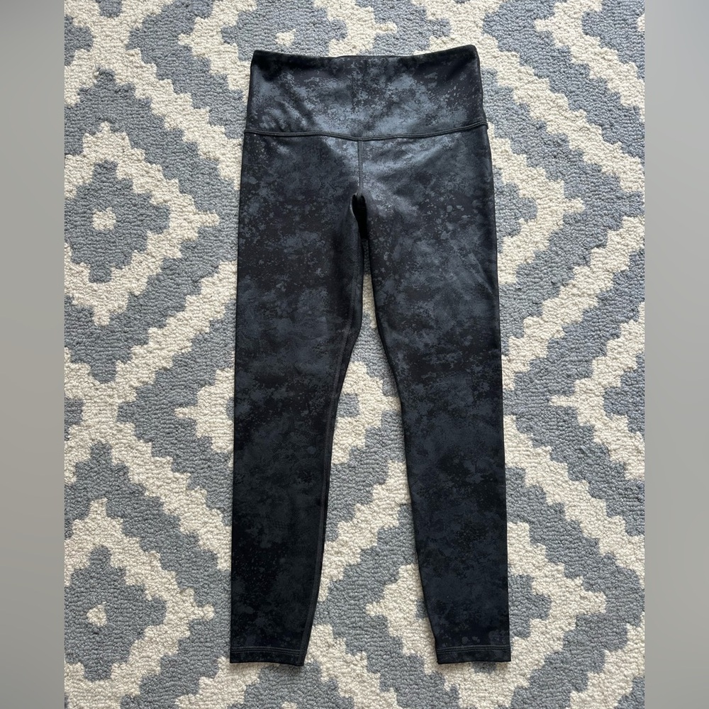 Athleta Elation Misty Lace Tight Black Gray Shimmer Metallic Size XS